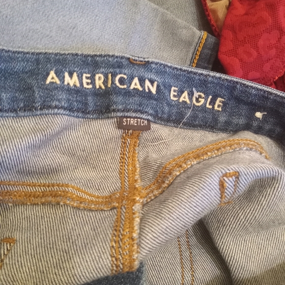 Jeans - Picture 2 of 3